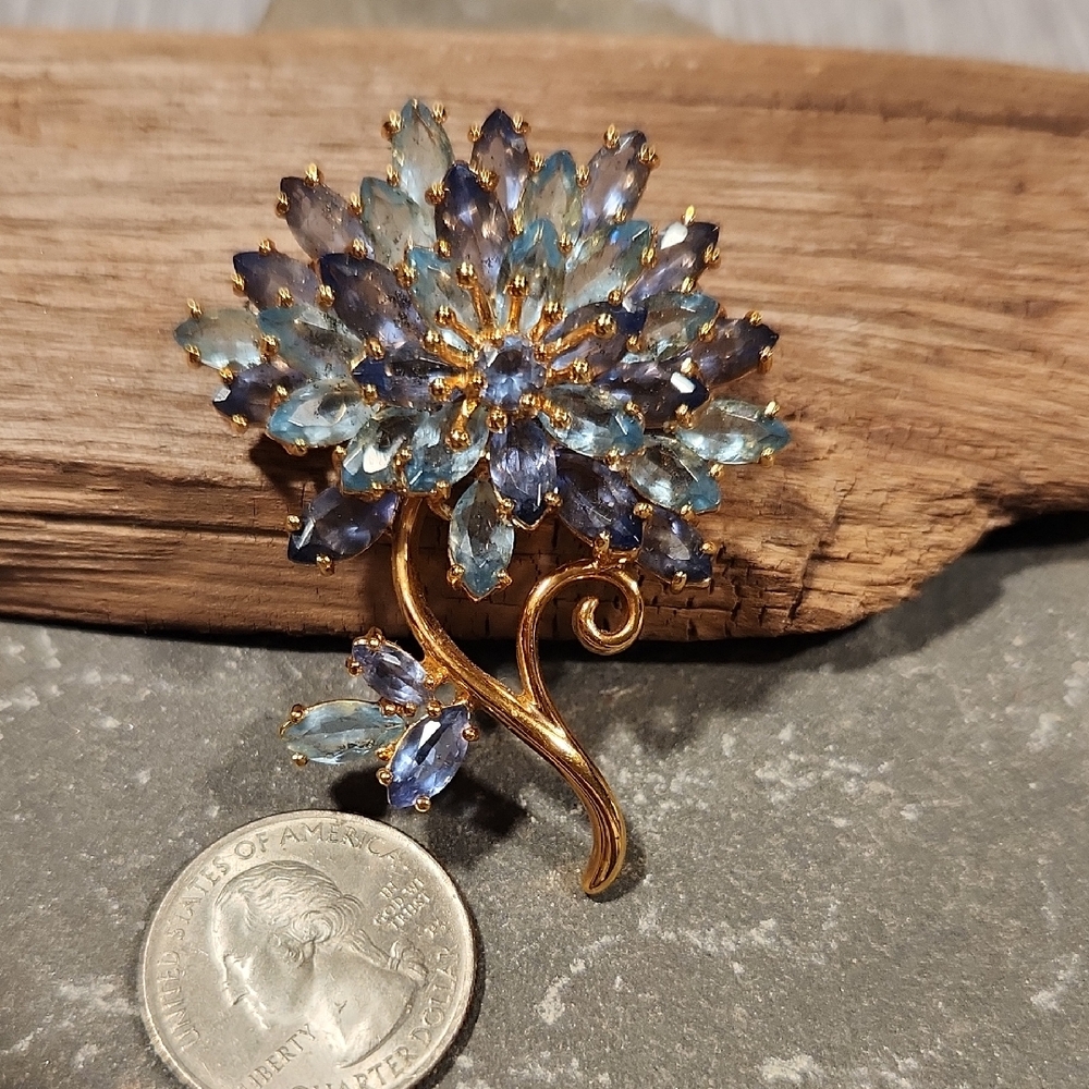 Estate Sterling Silver Vermeil Flower Brooch. Blue And Gorgeous!